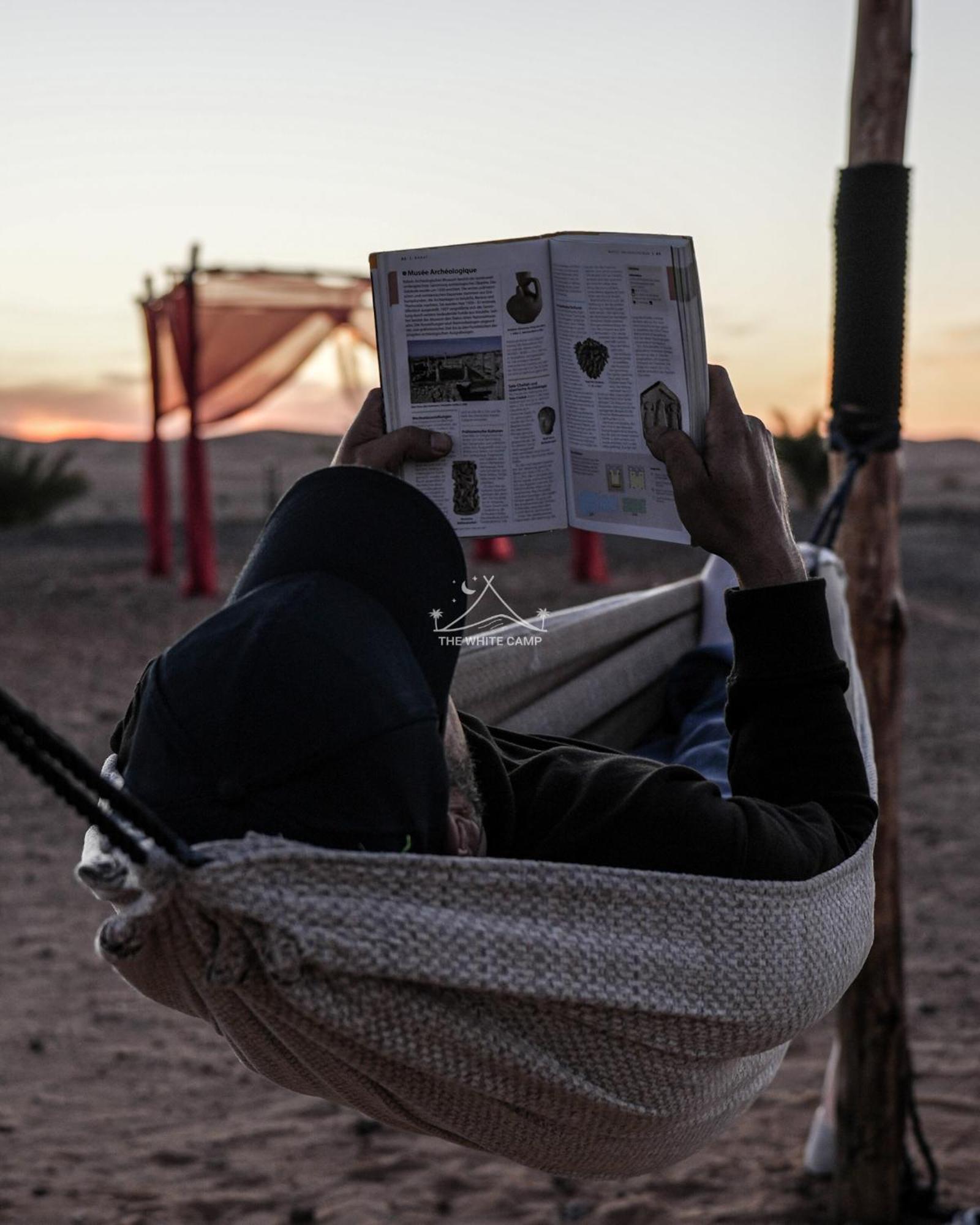 The White Camp - Your Merzouga Luxury Desert Camp & Erg Chebbi Dunes Camel Riding Kültér fotó