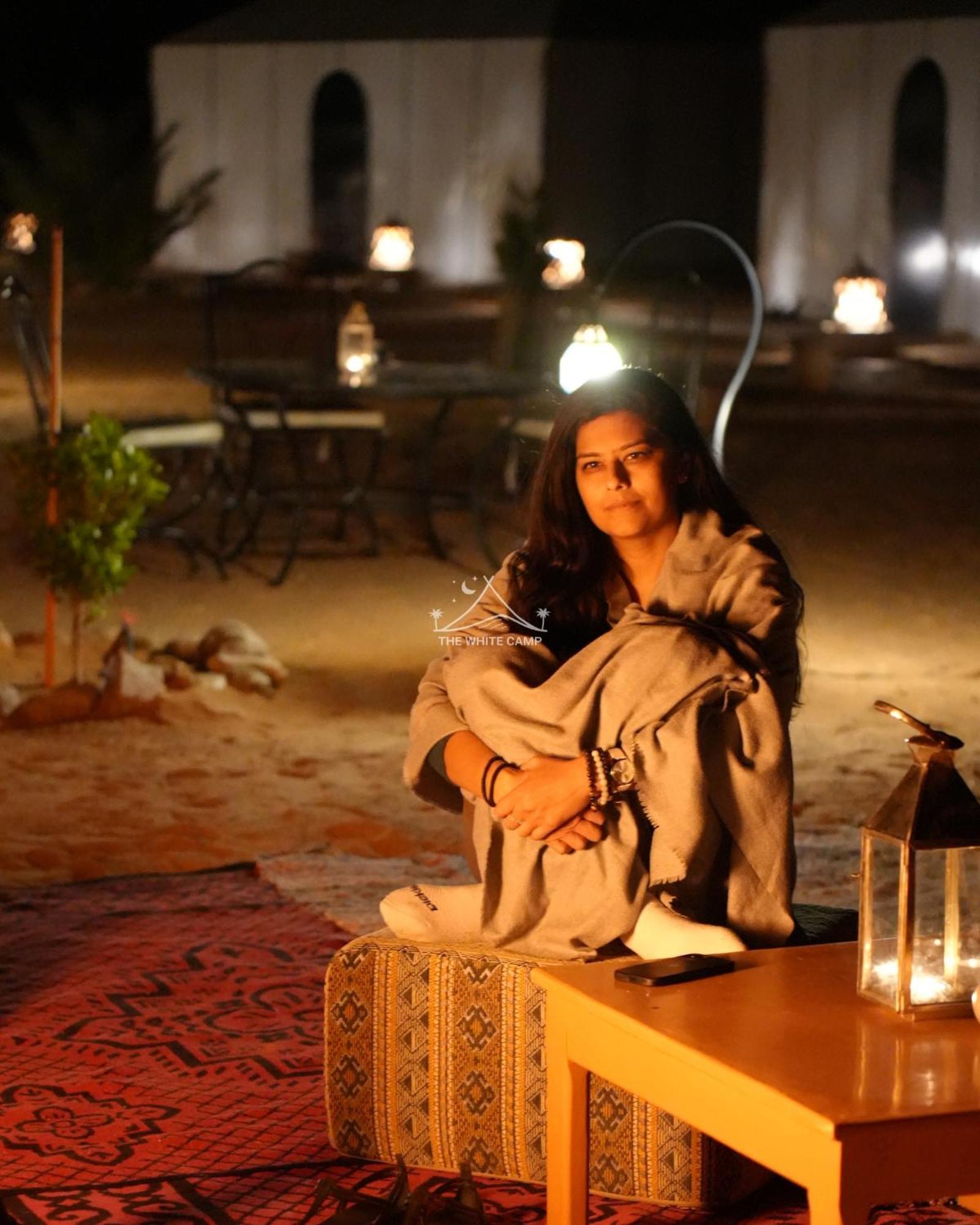 The White Camp - Your Merzouga Luxury Desert Camp & Erg Chebbi Dunes Camel Riding Kültér fotó